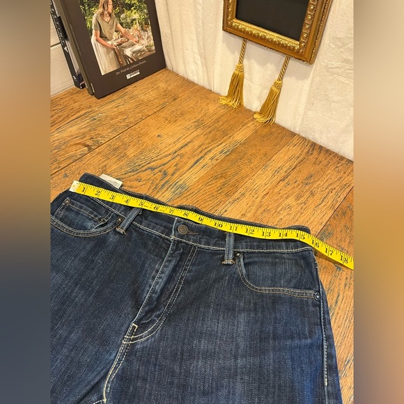 LEVI’S Men’s 504 Straight Jeans Dark Wash - Size W32 L30 - Picture 7 of 9